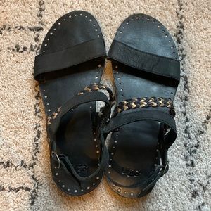UGG women’s sandals. Size 9